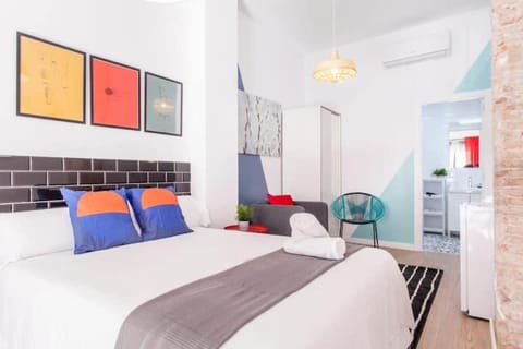 Photo of the whole room