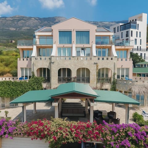 Property building, Day, Natural landscape, Mountain view