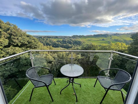 Woodroyd apartments Apartment in Calderdale