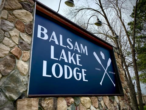 Balsam Lake Lodge Hotel in Balsam Lake