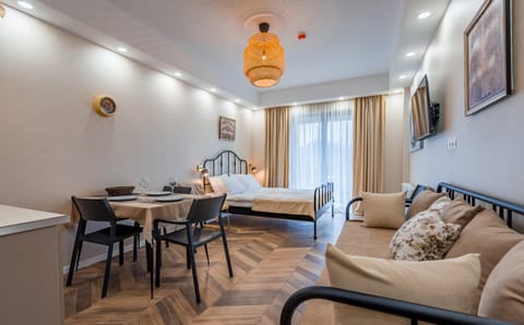 Living room, Seating area, Dining area