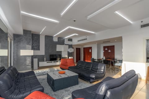 Elan Rimal 5 Suites Apartment in Dubai