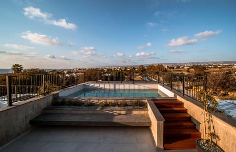 Day, Natural landscape, View (from property/room), Balcony/Terrace, Other, Pool view, Swimming pool, sunbed