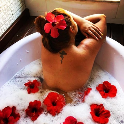 Hot Tub, Massage, Bath