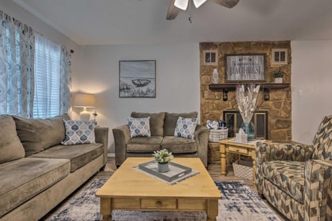 Charming Gulfport Escape Half-Mile to Beach! House in Gulfport