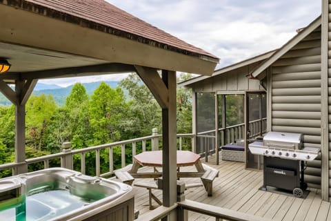 Buck Moon Cabin Cabin in Union County