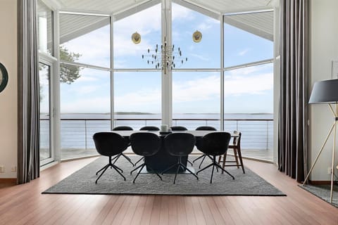 Dining area, Sea view