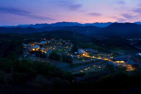 Bird's eye view, Mountain view