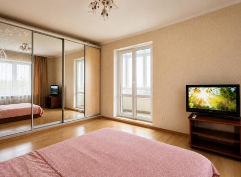 Communal lounge/ TV room, Bed, TV and multimedia, Photo of the whole room, Bedroom