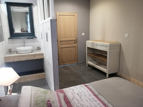 La maison de mon enfance Bed and Breakfast in Hauts-de-France