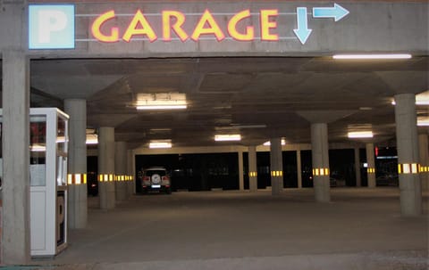 Property building, Other, On site, Area and facilities, Location