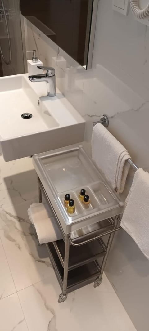 villa petar apartment a4 with terrace Apartment in Dubrovnik-Neretva County