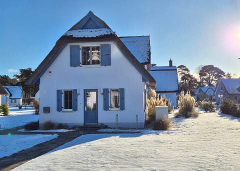 Haus Möwenkind House in Zirchow