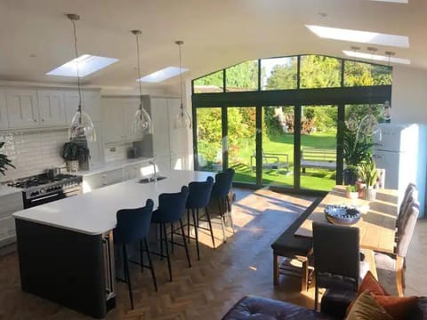 HAYFIELD COTTAGE spacious detached luxury home House in Selby