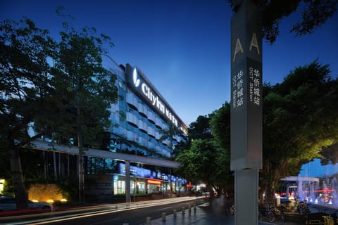Property building, Street view
