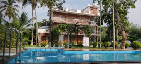 Property building, Swimming pool