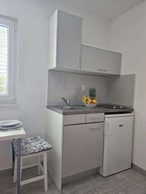 Filipetti Beach Apartment in Makarska