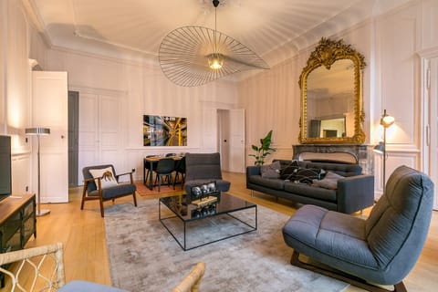 L'historique au cœur de ville Apartment in Dijon