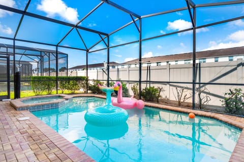 Patio, Day, Pool view, Swimming pool, sunbed