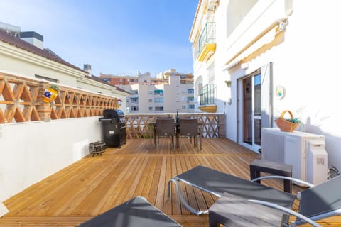 Property building, Balcony/Terrace