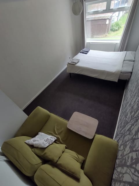 Homestay near a station and park Vacation rental in Birmingham