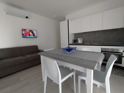Jesolo Appartamenti F2 - Ocean Blue Apartment in Lido di Jesolo