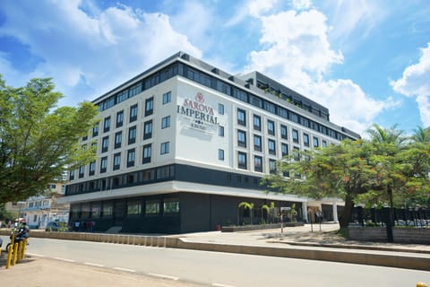 Property building, Day