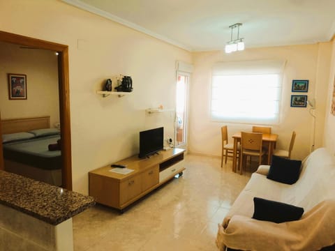 TV and multimedia, Living room, internet, air conditioner
