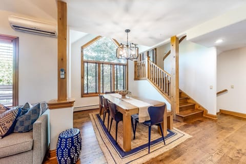 Edwards Elegance House in Edwards