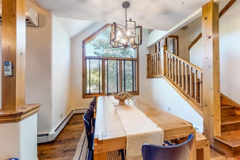 Edwards Elegance House in Edwards