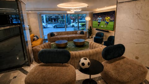 Communal lounge/ TV room, TV and multimedia, Living room, Lobby or reception