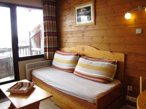 Studio cabine rénové avec balcon exposé Sud, à Avoriaz - FR-1-634-30 Cabin in Avoriaz
