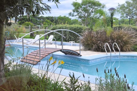 Property building, Garden, Swimming pool