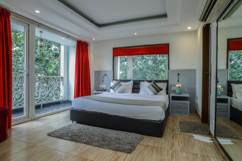 Bed, Bedroom