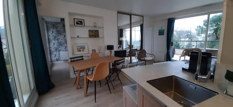 Les Terrasses Plage Benoit Apartment in Le Pouliguen