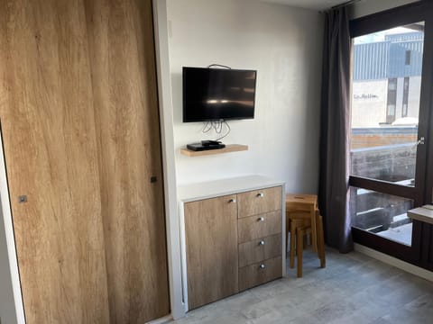 MyHome - Génépis 9 - Studio rénové Tignes Val Claret 4 pax sks aux pieds Apartment in Tignes
