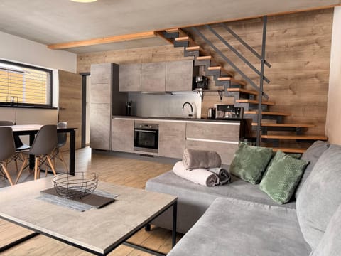 Living room, pet friendly