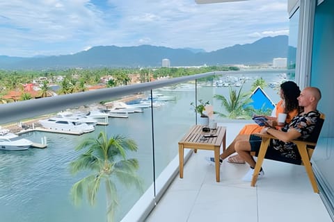 Bird's eye view, Sea view