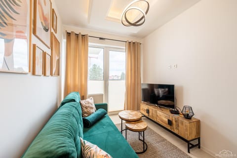 Horyzont Apartamenty - Kapitański Mostek- BLISKO PORTU- Możliwosć wykupienia śniadania Apartment in West Pomeranian Voivodeship, Poland