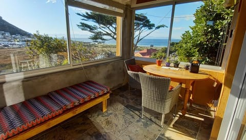 Glencairn Vista Apartment in Cape Town