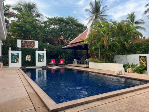 Swimming pool