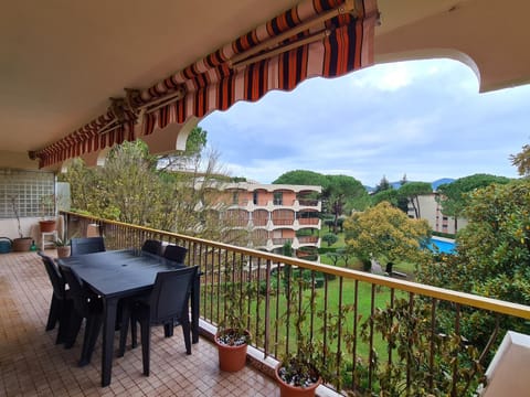 Balcony/Terrace, Pool view