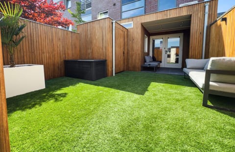 Patio, Day, Garden, Seating area, Garden view