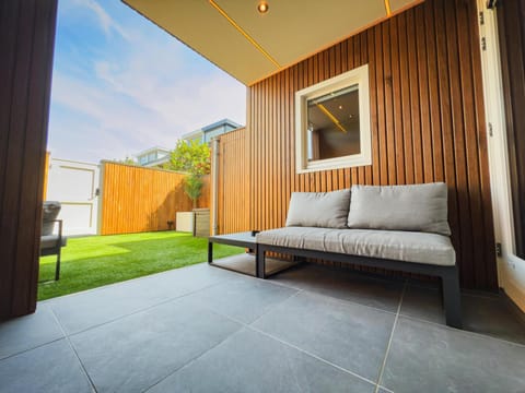 Patio, Day, Garden, Seating area, Garden view