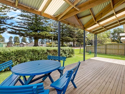Balcony/Terrace, Garden view