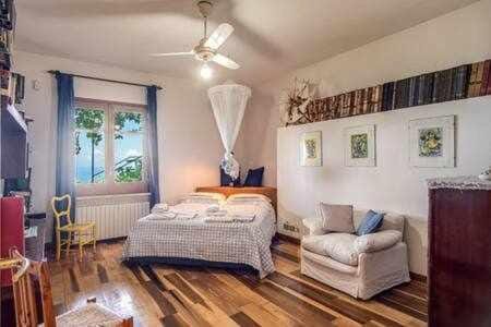 GOCCE VILLAS - Sunshine Villa Villa in Massa Lubrense