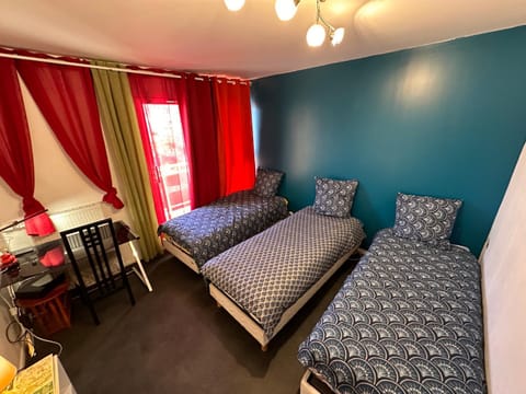 Appartement entier "Meublé le Sancy" proche de toutes commodités Apartment in Clermont-Ferrand