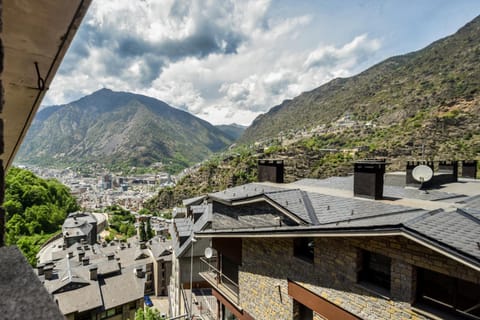 Natural landscape, City view, Mountain view