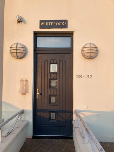 Apt 1, Whiterocks Portrush Apartment in Portrush