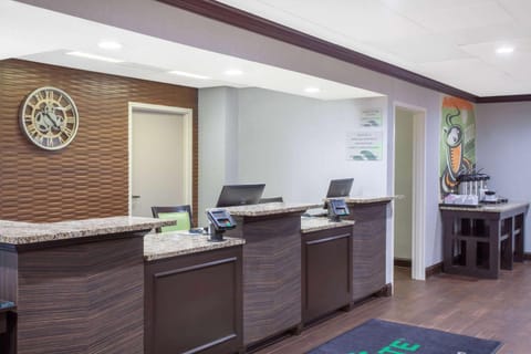 Lobby or reception, Lobby or reception